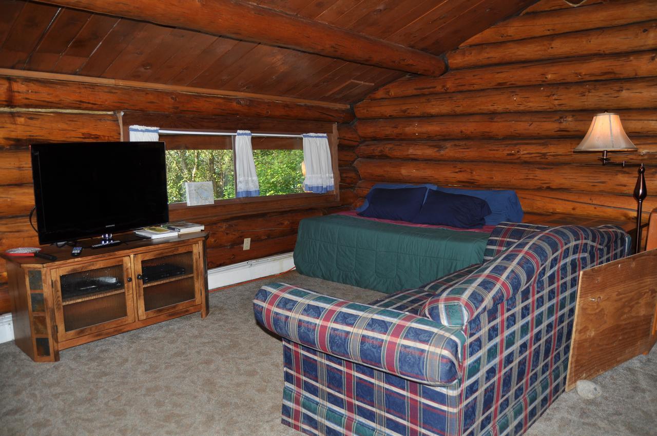 Daniels Lake Lodge Cabins Nikiski Экстерьер фото