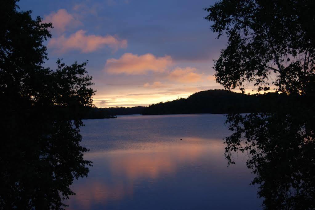 Daniels Lake Lodge Cabins Nikiski Экстерьер фото