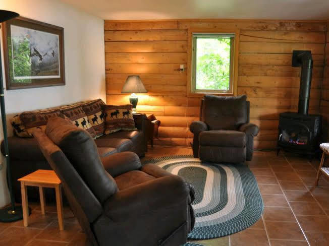 Daniels Lake Lodge Cabins Nikiski Экстерьер фото